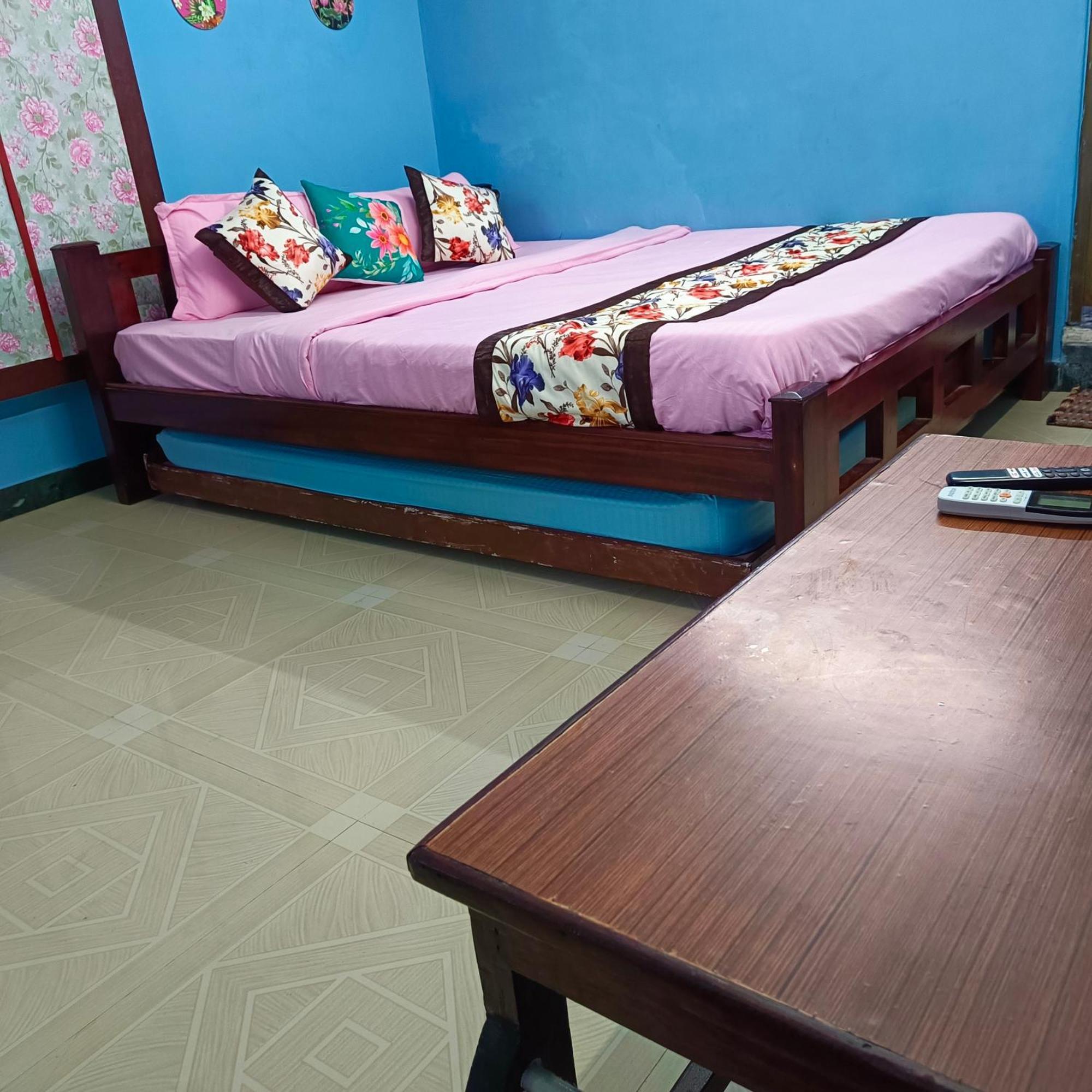Blue Waves Homestay Pondicherry Exterior foto