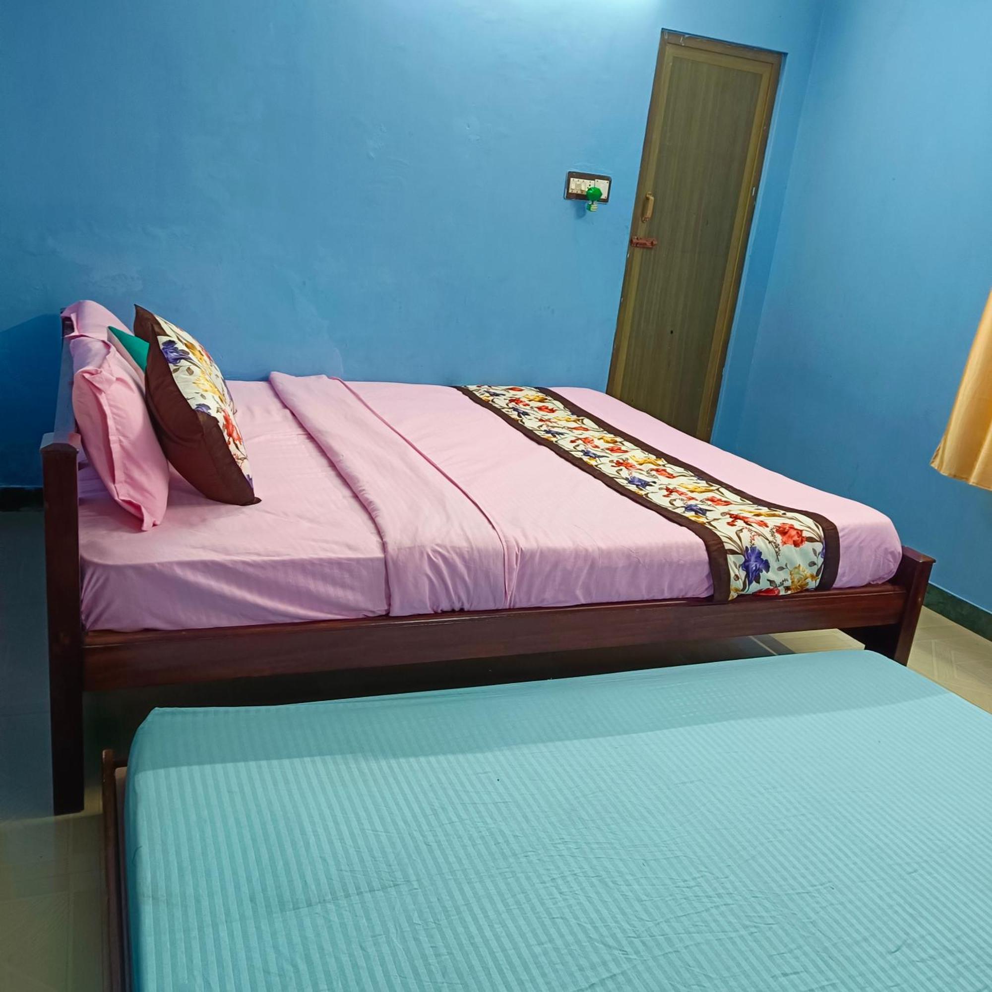 Blue Waves Homestay Pondicherry Exterior foto